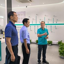 Leaders of Guangdong Provincial Health and Wellness Committee Visited Calux for Inspection